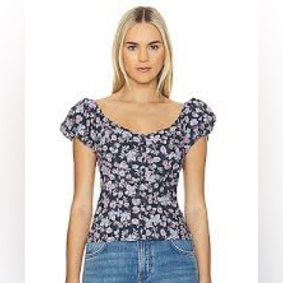 Revolve HEARTLOOM Blouse OOS Size Small Like New Condition - Picture 1 of 3